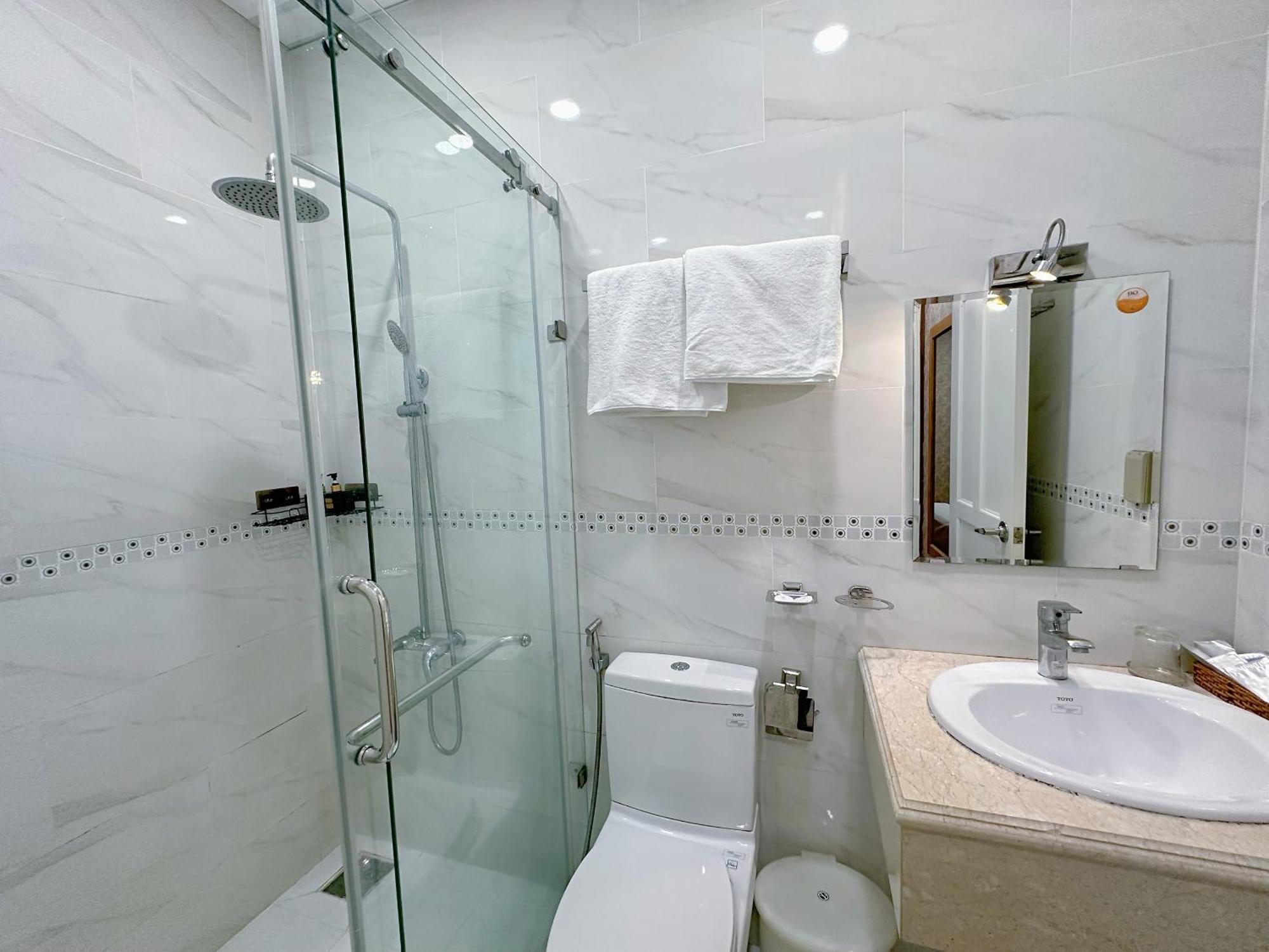 Tra My Hotel - Saigon Center 胡志明市 外观 照片